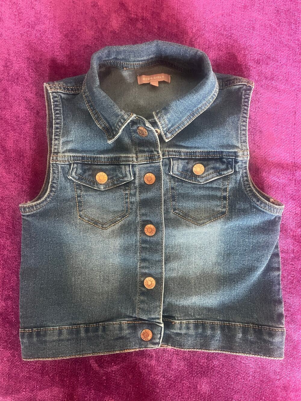 BCBG Girls Denim Vest Size 6X WESTERN COWGIRL Snap Front Sleeveless Jean Jacket